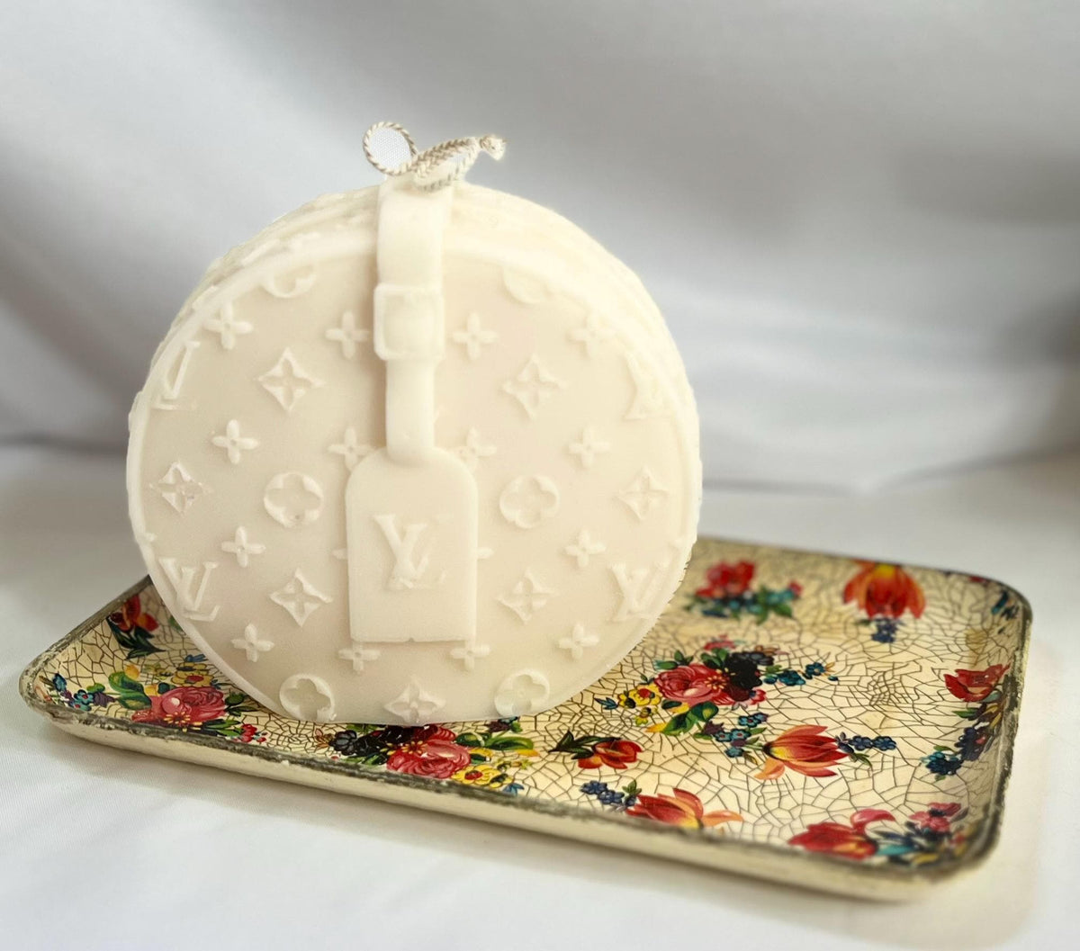 Sculptural Handbag Candle, Decorative Purse, Wearable Jewelry, Vintage, Housewarming Gift