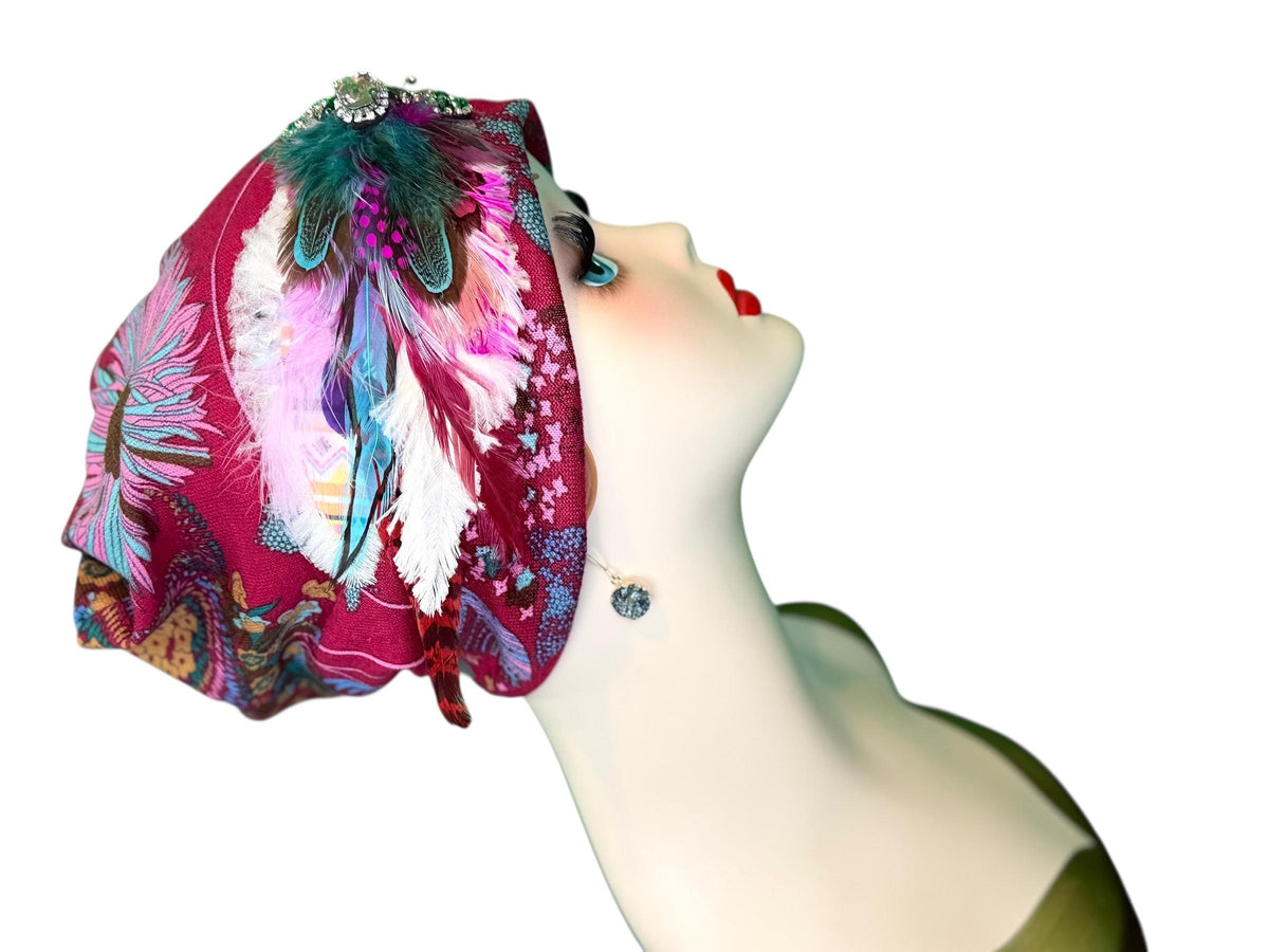 Elegant Roaring 20’s Vibe Feathered Jeweled Hat - Winter Flapper Beanie - Fashionable Skiing Hat