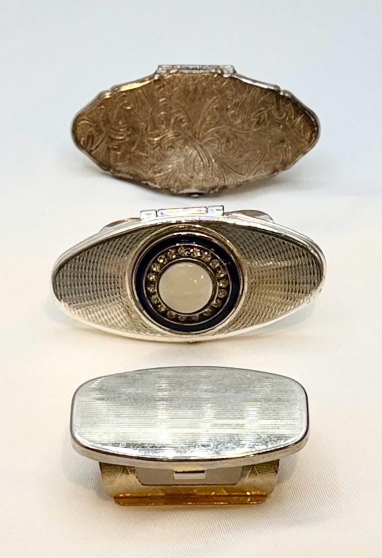 Vintage Silver Tone Statement Lipstick Ring Holder with Flip-up Mirror