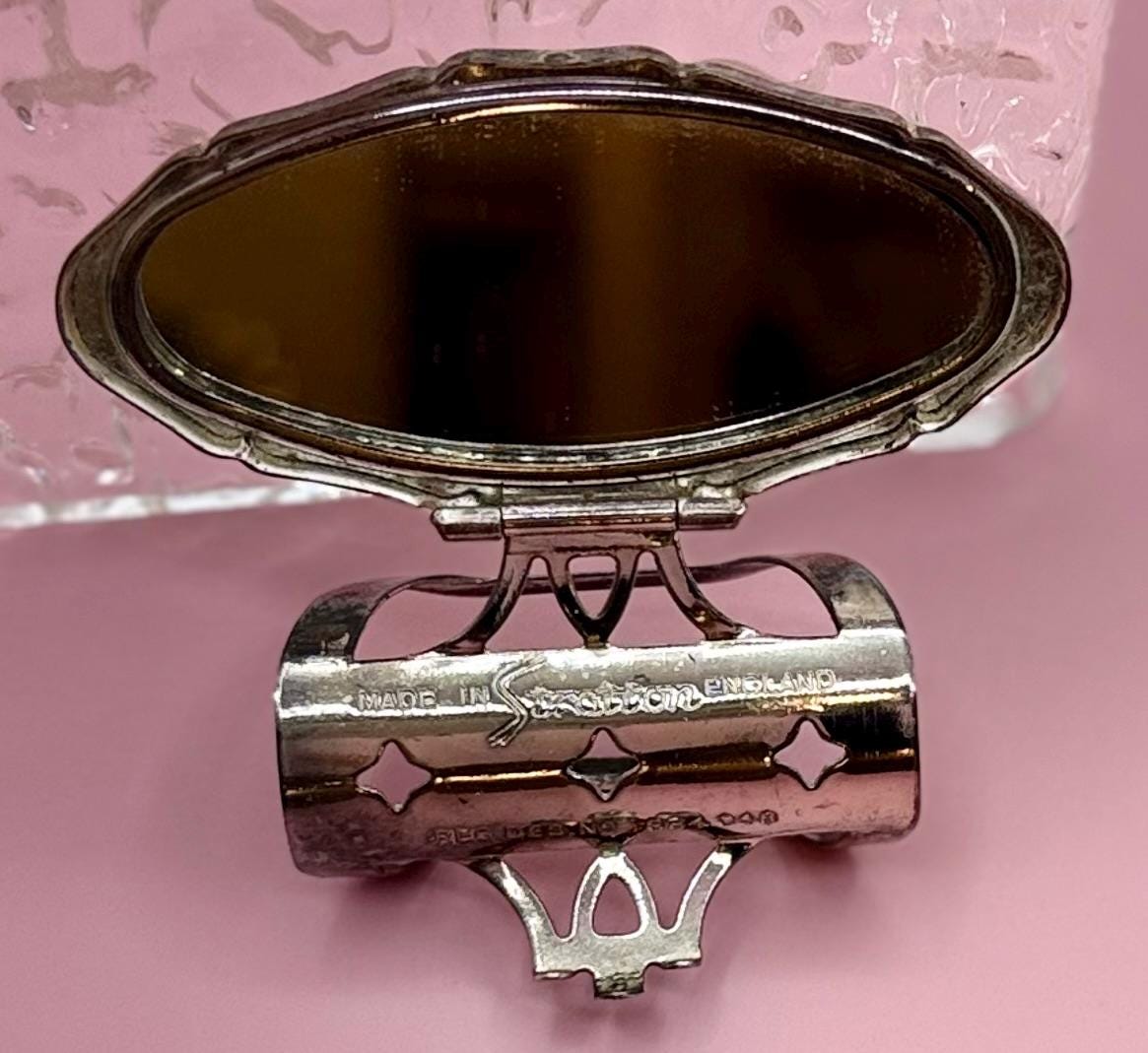 Vintage Silver Tone Statement Lipstick Ring Holder with Flip-up Mirror