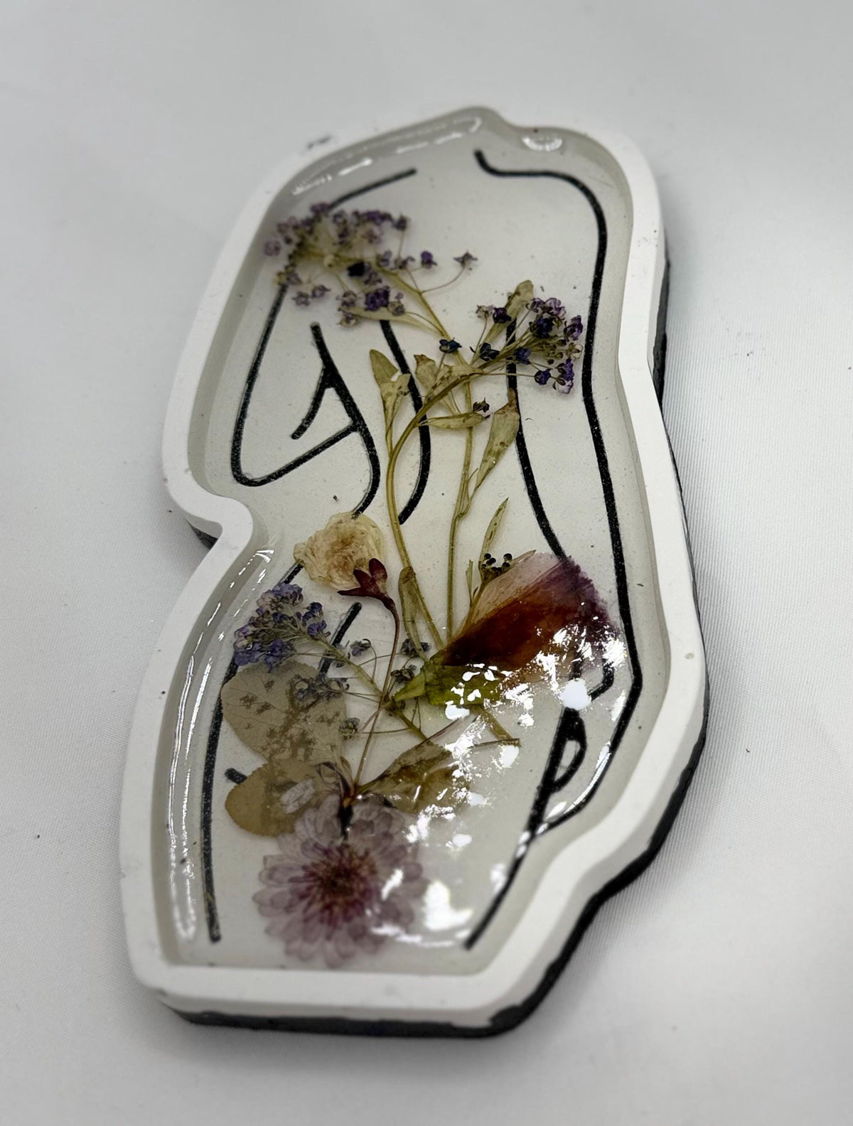 Jesmonite Vanity Tray - Ladies Figure, Dried Floral Display